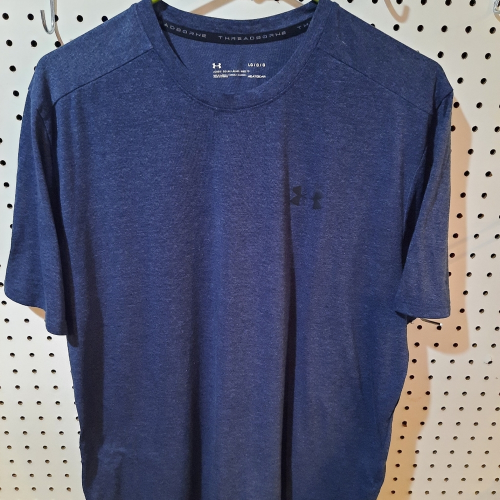 Mens large under armour shirt